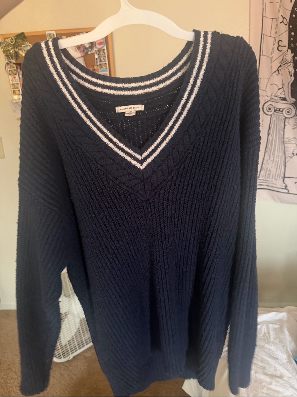 American Eagle Sweatshirt